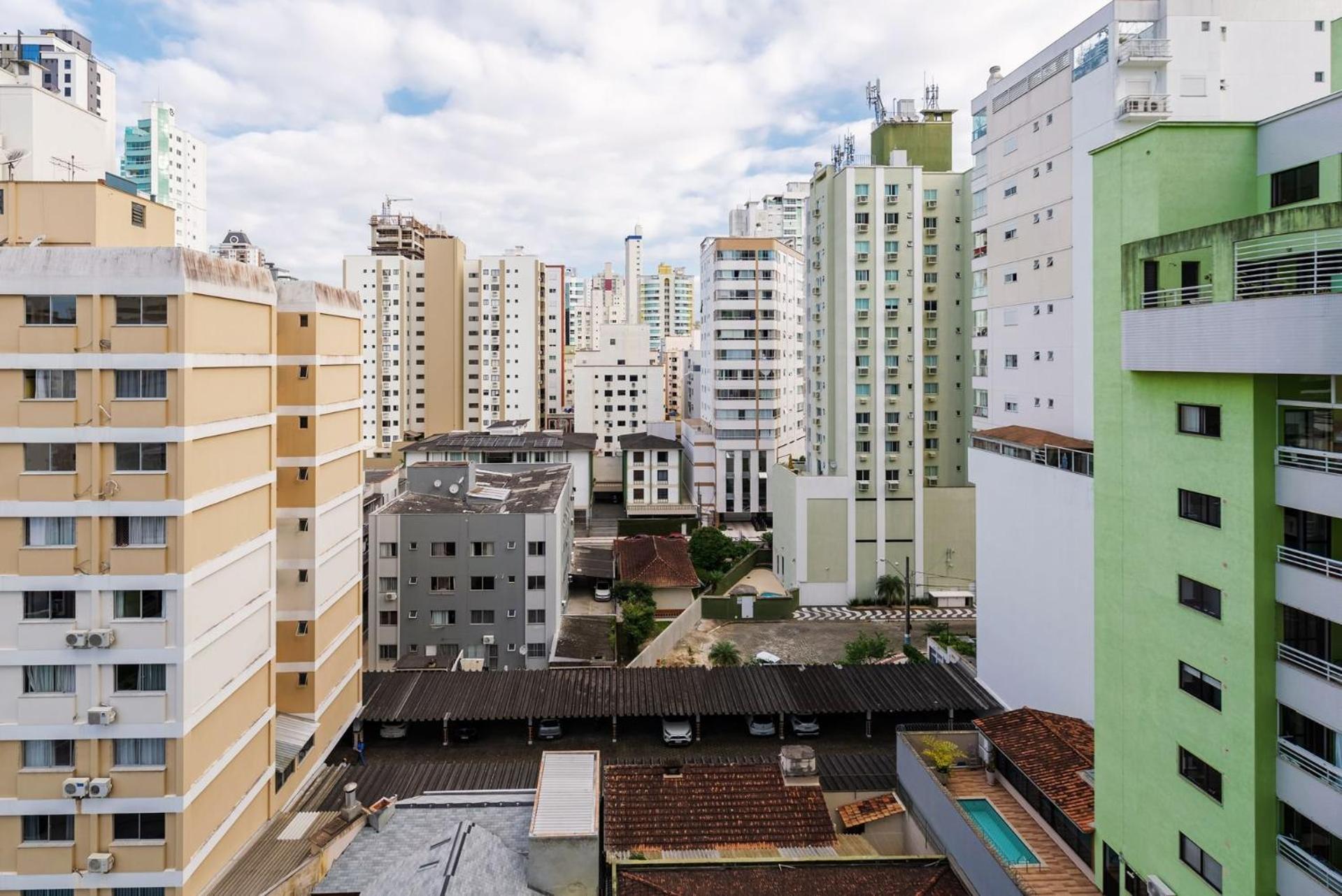 Apto Com Varanda 400m Do Mar B Camboriu Rft505