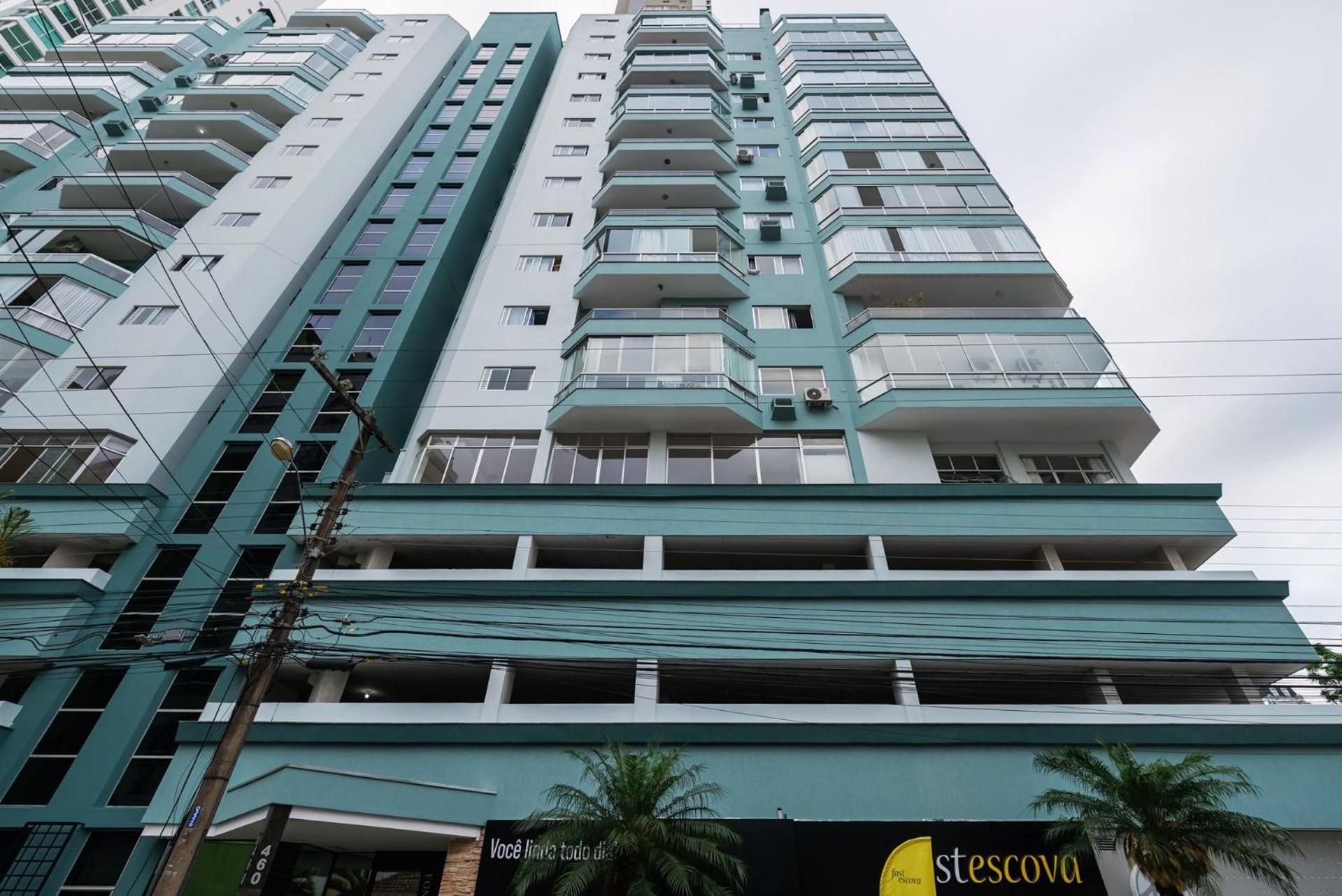 Apto Com Varanda 400m Do Mar B Camboriu Rft505 * Balneario Camboriu